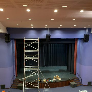 Cine Teatro de Almeirim com sistema de imagem e som modernizado com fundos do PRR