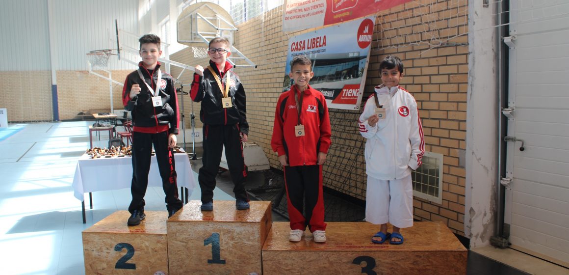 Karate Open da Lourinhã: Atletas de Benfica destacam-se