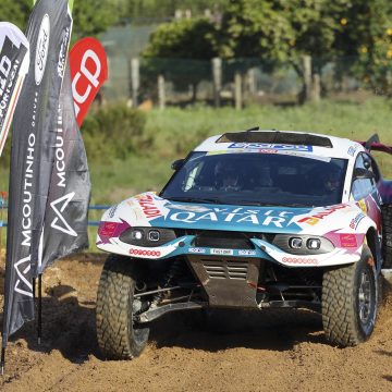 Nasser Al-Attiyah vence Prólogo do bp Ultimate Rally-Raid Portugal