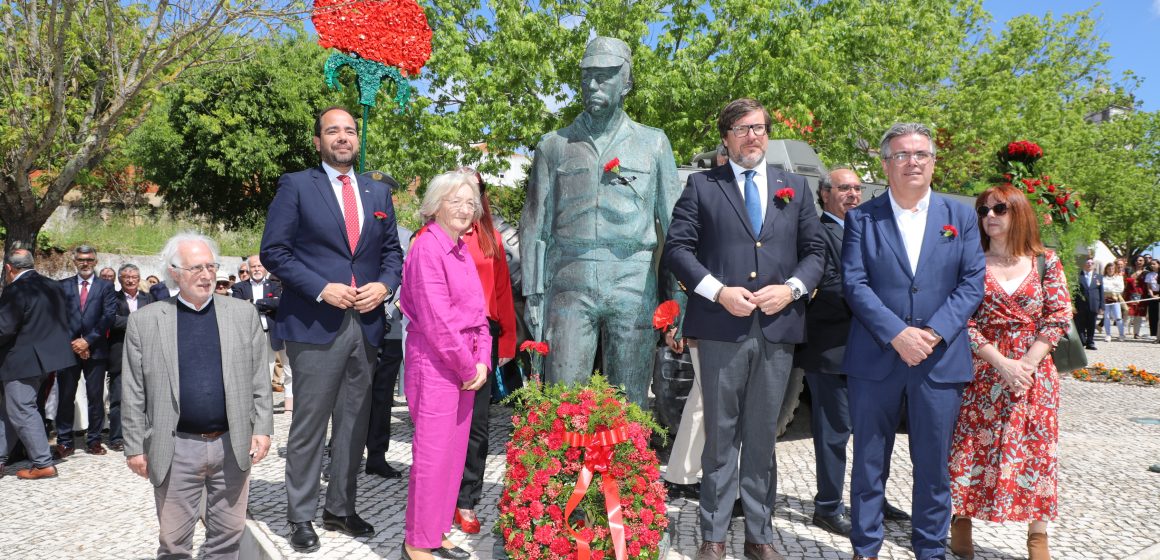 Santarém prestou homenagem ao Capitão sem medo