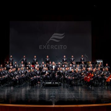 Banda Sinfónica do Exército & Júlio Resende Fado Jazz apresentam “Filhos da Revolução”