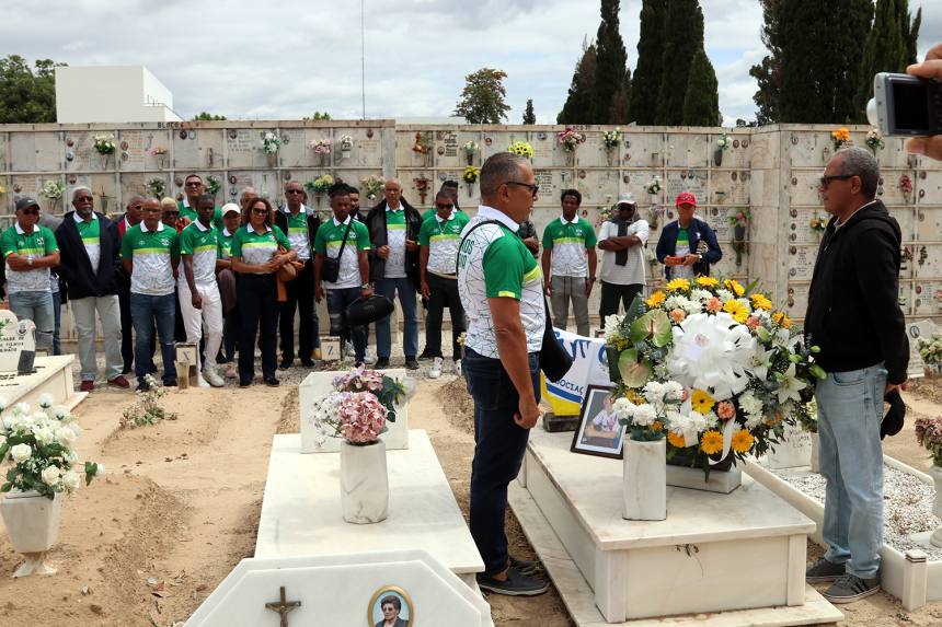 Veteranos da Praia prestam homenagem a João Duarte Chaparreiro (c/fotos)