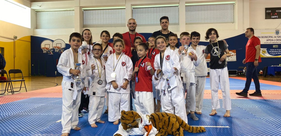 Centro de Karaté – Do Shotokan de Benfica do Ribatejo com vários pódios na Shoto Cup