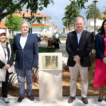 Largo Dr. Moita aberto à população renovado e com espaço multifunções