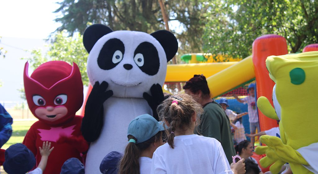Milhares comemoram o Dia Mundial da Criança no Parque da Zona Norte (c/fotos)