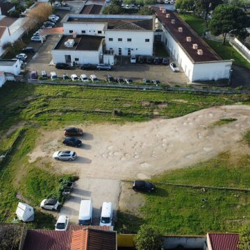 Câmara de Almeirim conclui compra de terreno junto ao Centro de Saúde por 320 mil euros