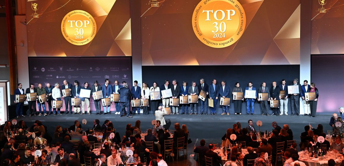 Seis vinhos de Almeirim distinguidos como “Melhores do Ano” nos Prémios Grandes Escolhas 2024