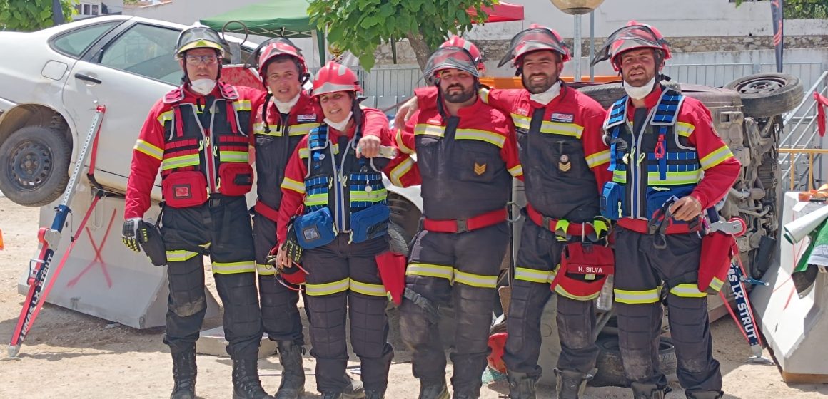 Bombeiros Voluntários de Almeirim com resultado histórico no Campeonato Nacional de Trauma e Desencarceramento