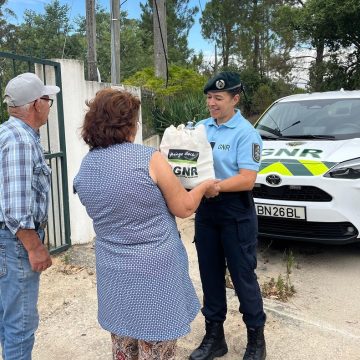 Parceria entre GNR e Pingo Doce reforça apoio a idosos