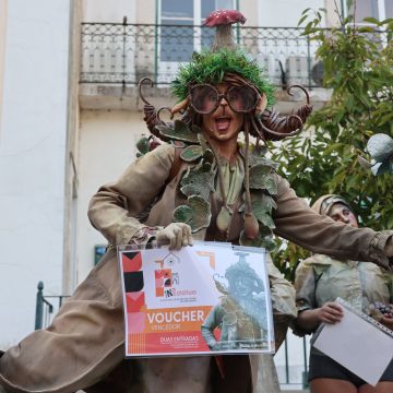 Jacinta Correia vence prémio no VI Festival de Estátuas Humanas de Santarém