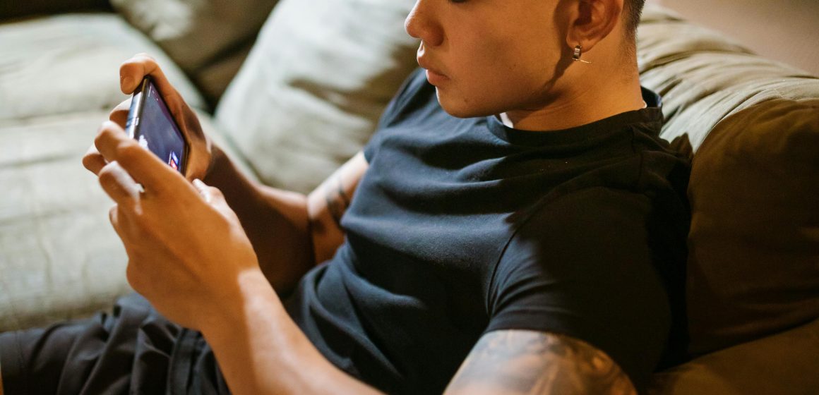 Descubra como jogar jogos online sem arriscar a sua segurança