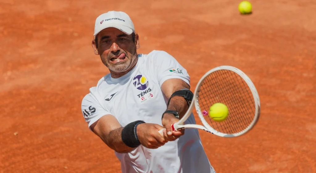 José Rodrigues só cai nas meias finais do quadro B no Mundial de Veteranos