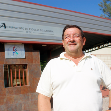 “Obras na escola secundária estão nas mãos da autarquia e do governo”