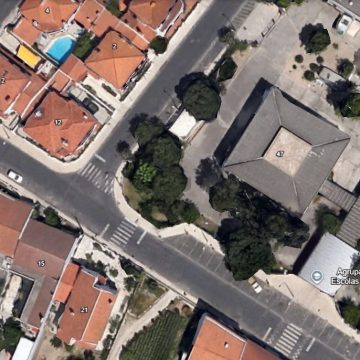 Homem encontrado morto em casa