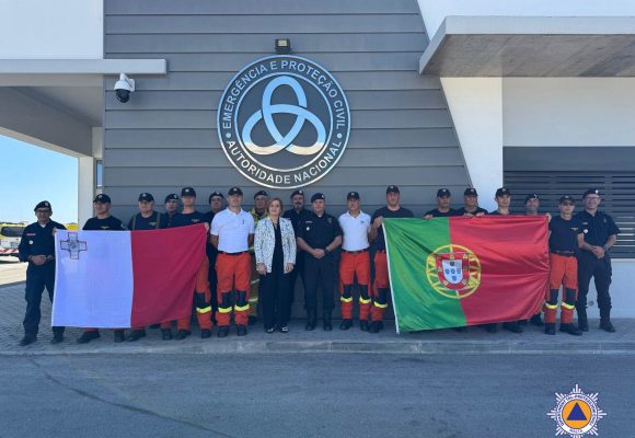 Embaixadora de Malta visitou Força Especial de Proteção Civil em Almeirim