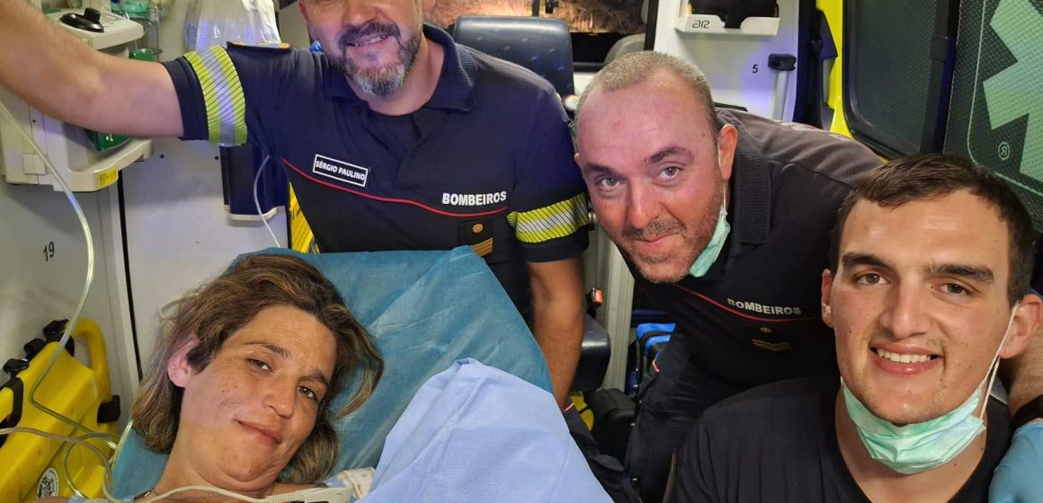 Bebé nasce em ambulância dos Bombeiros Municipais de Alpiarça
