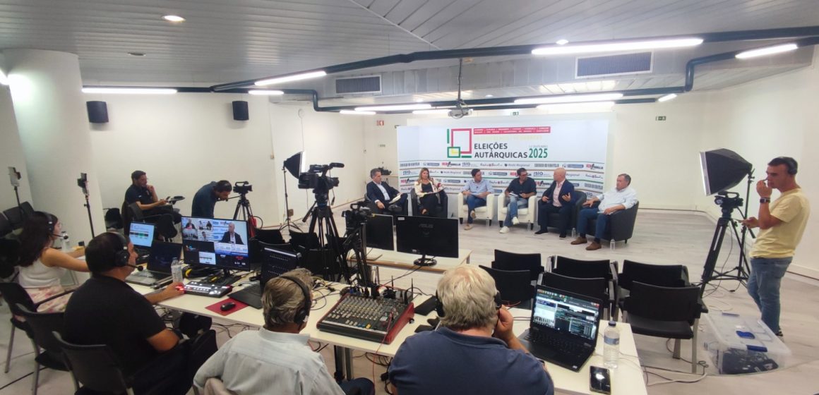 Autárquicas: 13 mil viram debate de Benavente. Hoje é a vez da Golegã Autárquicas: 13 mil viram debate de Benavente. Hoje é a vez da Golegã