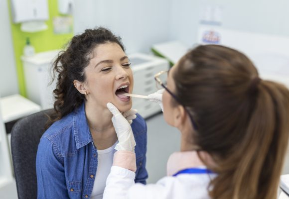Almeirim recebe rastreios gratuitos ao cancro da pele e da cavidade oral