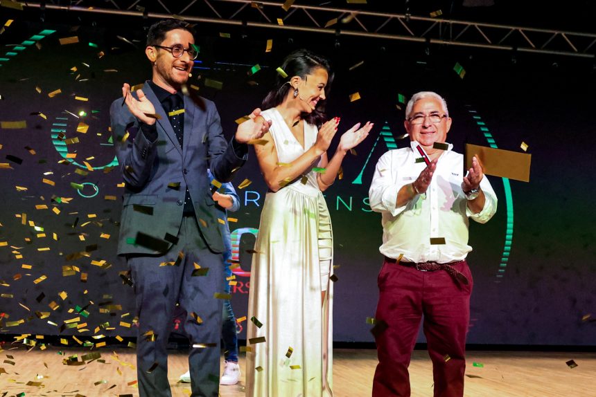 Gala O ALMEIRINENSE: Prémio Mérito e Excelência atribuído a Joaquim Pinheiro