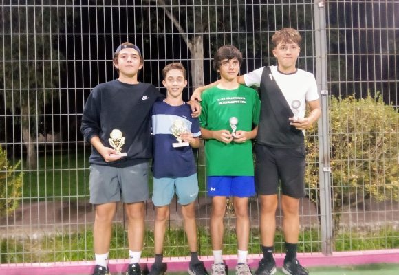 Gaspar Freire sagra-se vice-campeão em singulares e campeão em pares no Torneio Jovem em Alcobaça