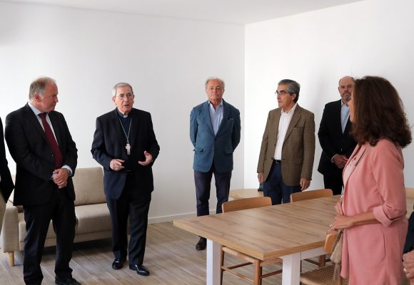Santa Casa da Misericórdia de Almeirim inaugura residência autónoma para pessoas com deficiência