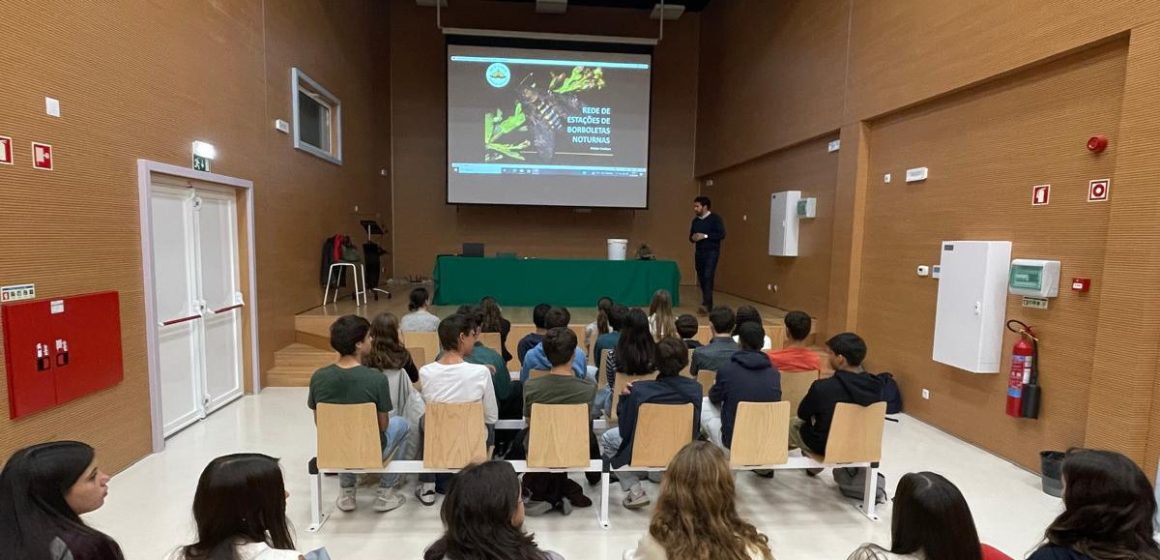 AANA envolve alunos de Alpiarça em projeto de monitorização de borboletas noturnas