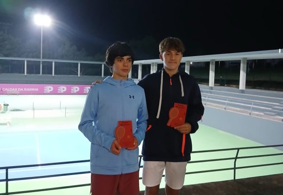 Dupla de Almeirim é vice-campeã de pares nas Caldas da Rainha