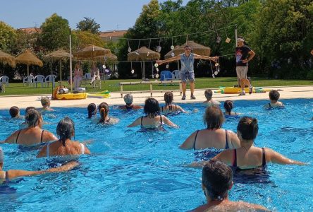 Aqua Fitness Fest IV promete tarde de exercício e diversão em Almeirim